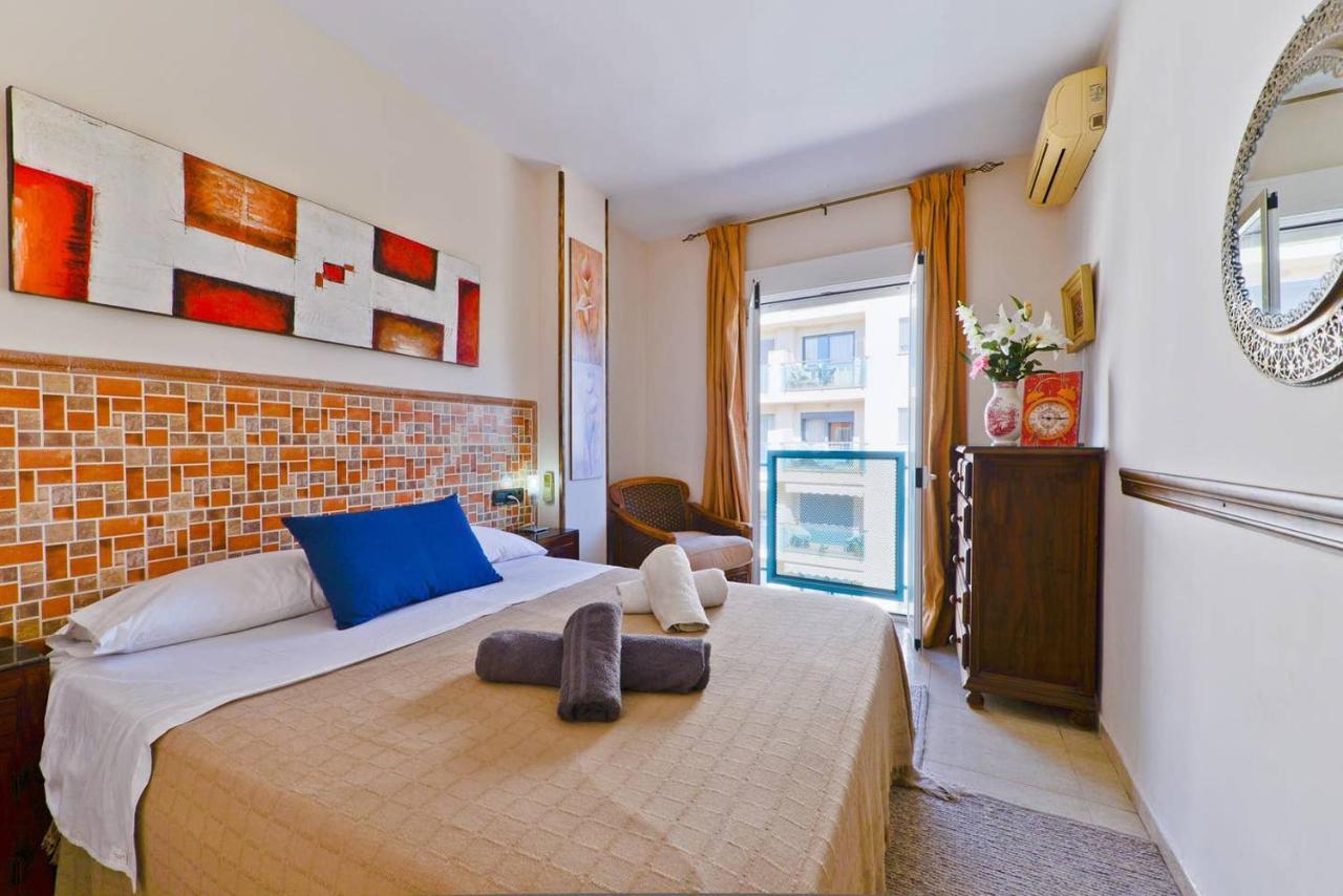 Apartamento Yaiza เนร์คา ภายนอก รูปภาพ