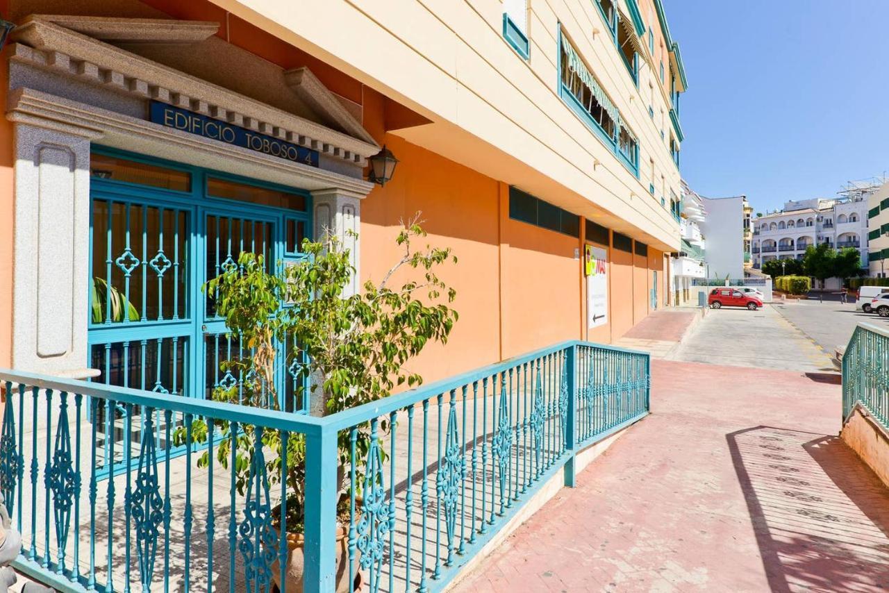 Apartamento Yaiza เนร์คา ภายนอก รูปภาพ